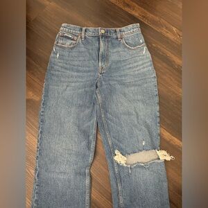 ABERCROMBIE 90s ULTRA HIGH RISE JEAN